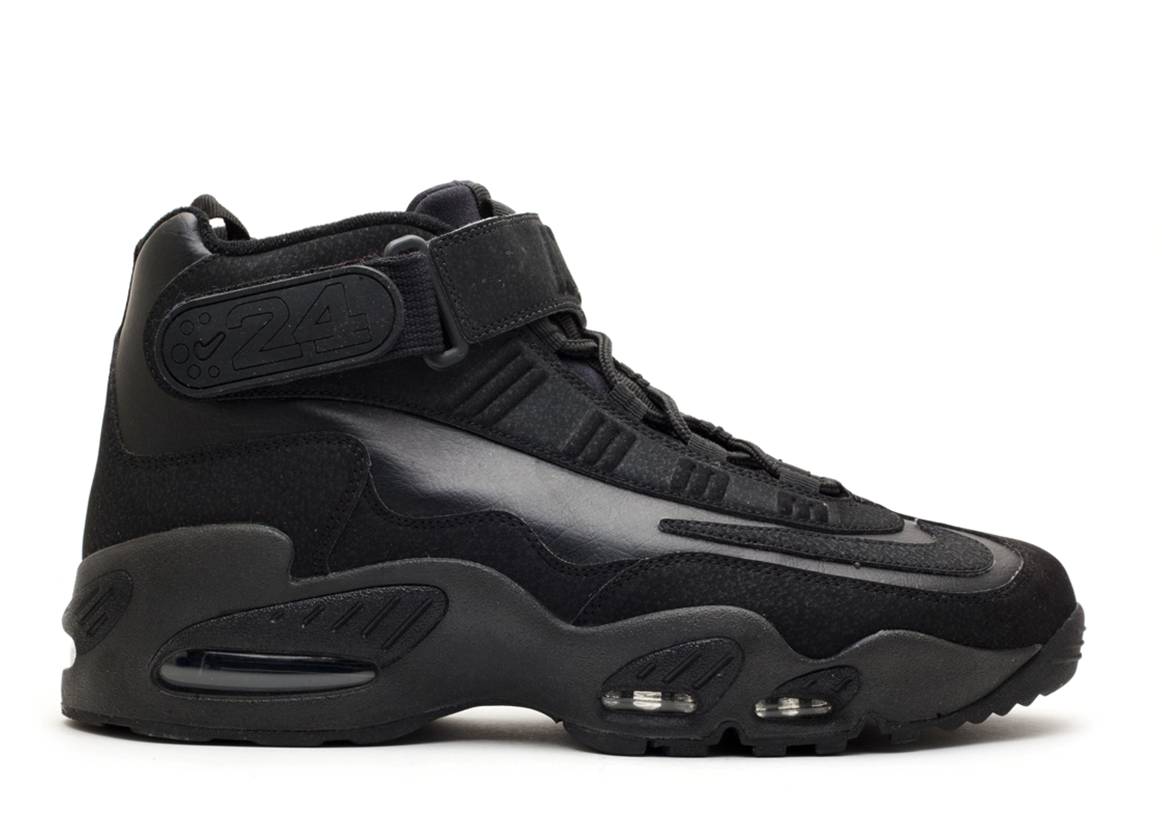 https://cdn.flightclub.com/TEMPLATE/060206/1.jpg