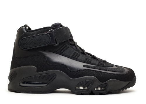 https://cdn.flightclub.com/TEMPLATE/060206/1.jpg