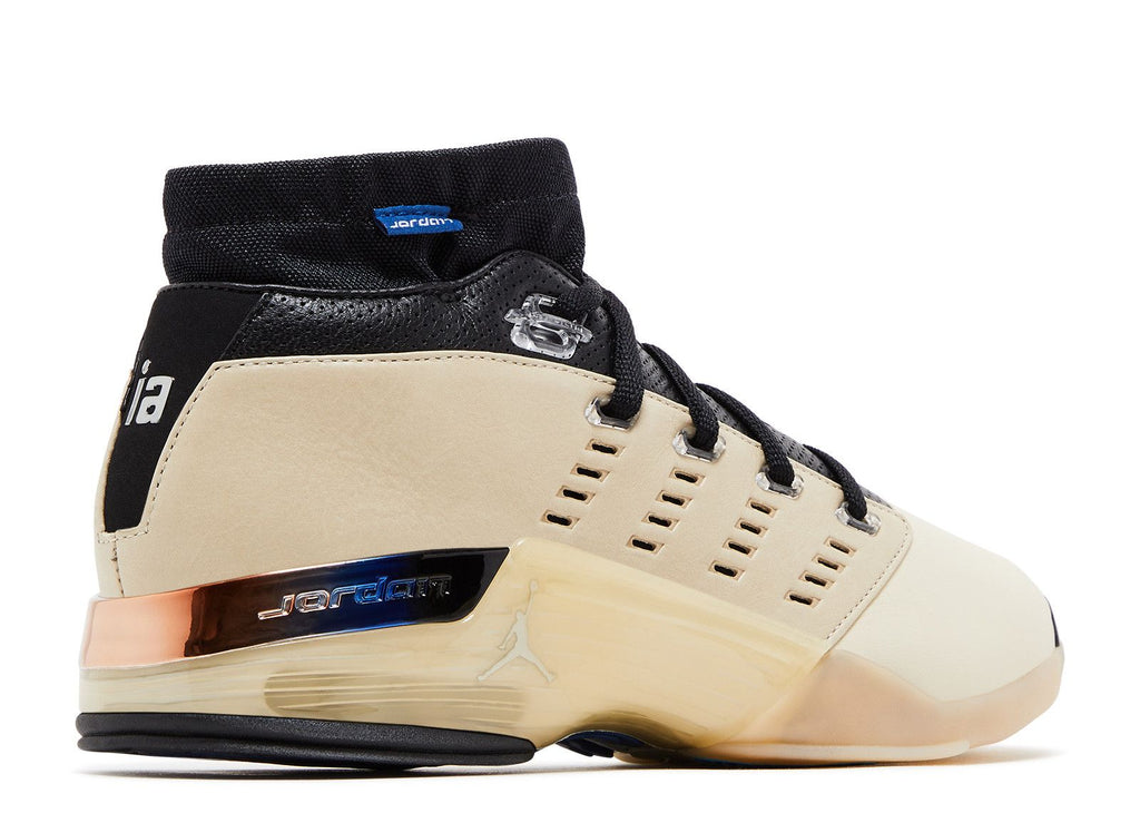 https://cdn.flightclub.com/TEMPLATE/477743/3.jpg?w=3840