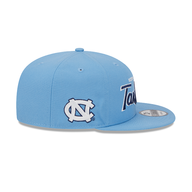 https://cdn.shopify.com/s/files/1/0601/2554/4675/products/60401021_9FIFTY_SCRIPT_NOCTAR_OTCOTCOTC_RSIDE.png?v=1686148342