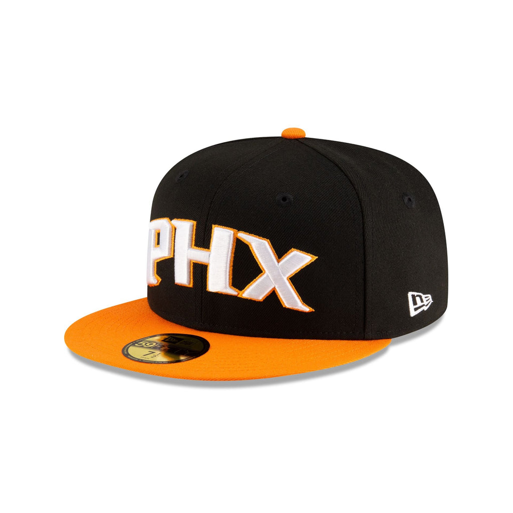 https://cdn.shopify.com/s/files/1/0601/2554/4675/files/60647852_59FIFTY_NBASTATEMENT24_PHOSUN_BLK_3QL.jpg?v=1732550714