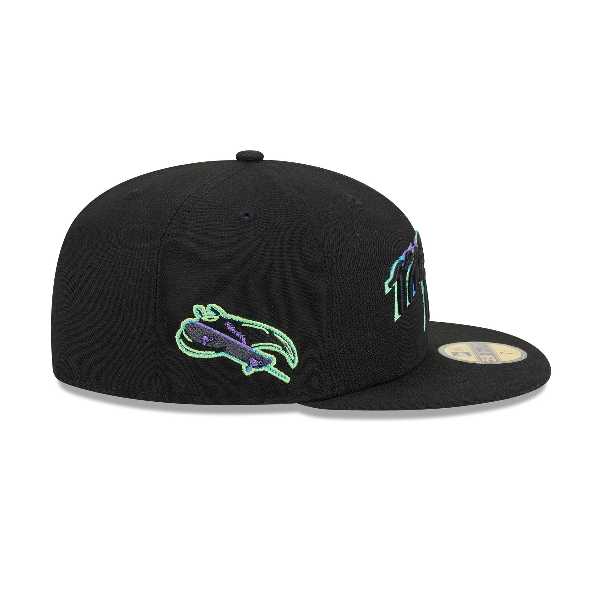 https://cdn.shopify.com/s/files/1/0601/2554/4675/files/60867961_59FIFTY_MLB26CCFP0935950SP_TAMRAY_OTC_RSIDE.jpg?v=1775746304