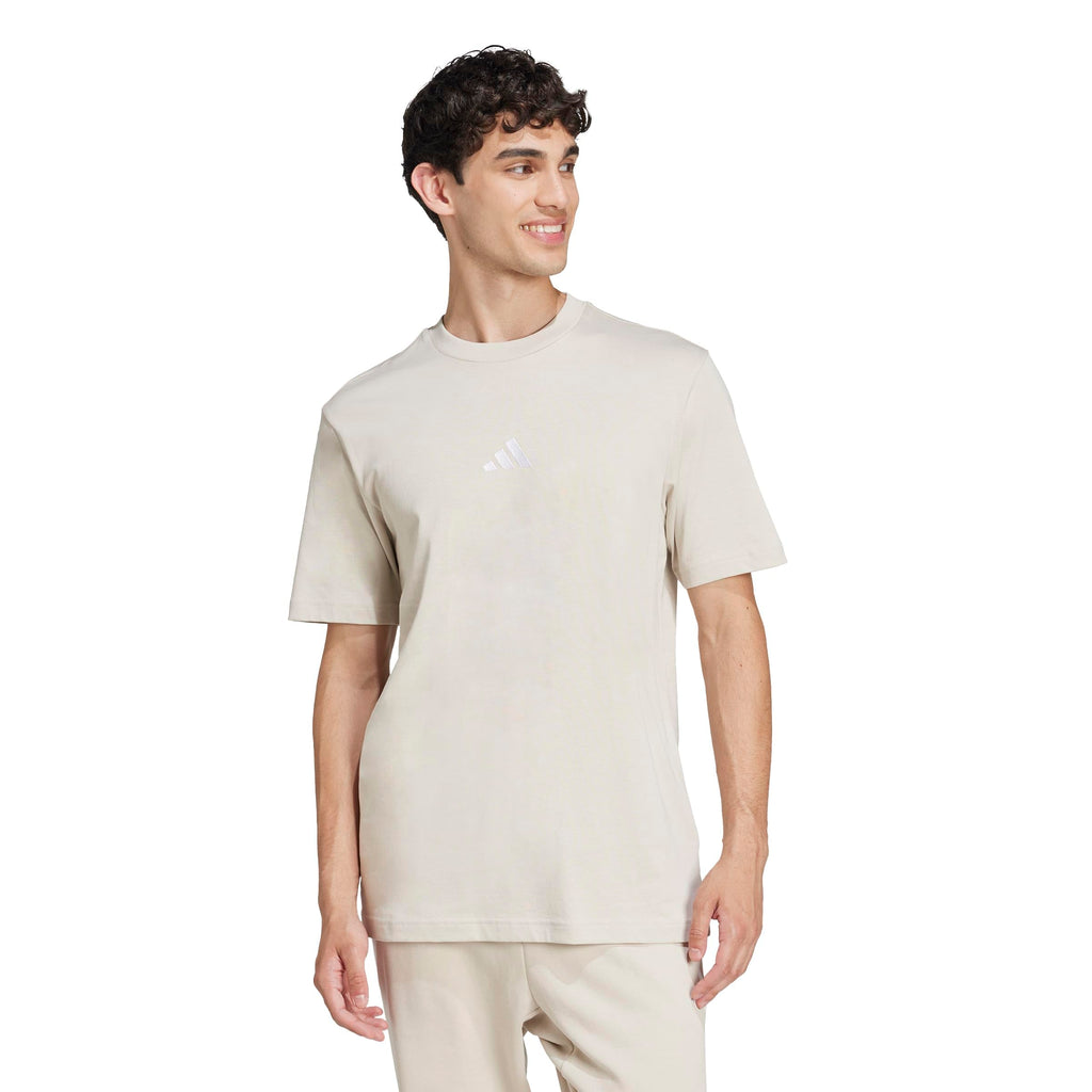 adidas Originals Men's Essentials Small Logo Single Jersey T-Shirt