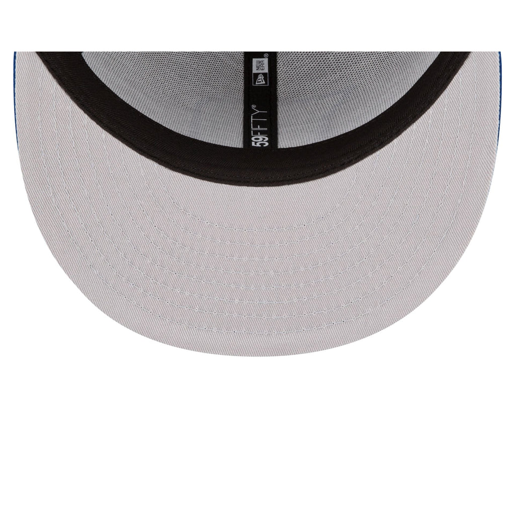 https://cdn.shopify.com/s/files/1/0601/2554/4675/files/70788315_59FIFTY_STOCK_DUKBLU_GRA_UV.jpg?v=1695676649