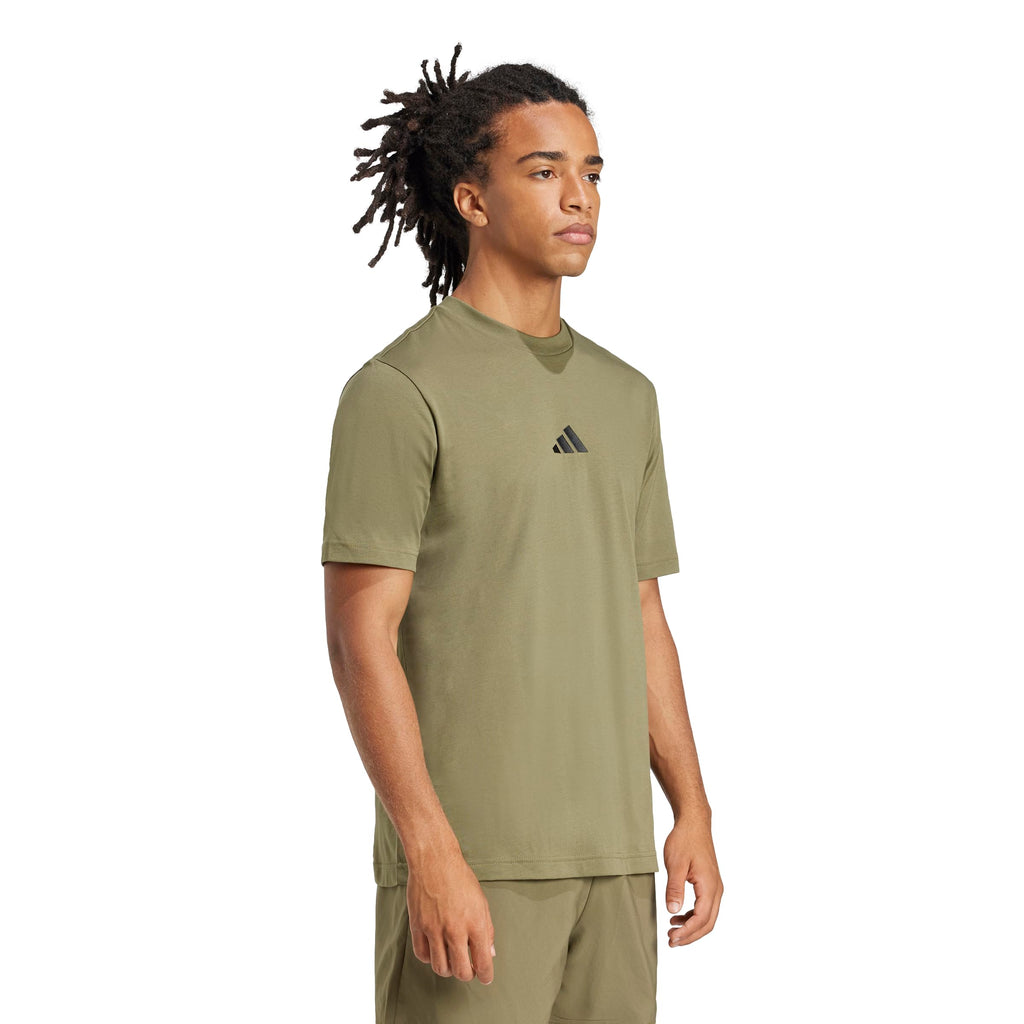adidas Originals Men's Essentials Small Logo Single Jersey T-Shirt