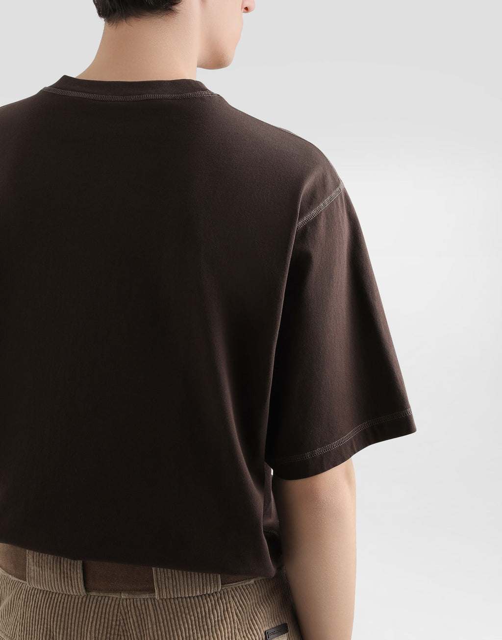 https://www.dolcegabbana.com/dw/image/v2/BKDB_PRD/on/demandware.static/-/Sites-15/default/dwaa109f6c/images/zoom/G8PN9ZG7PFZ_M1213_2.jpg
