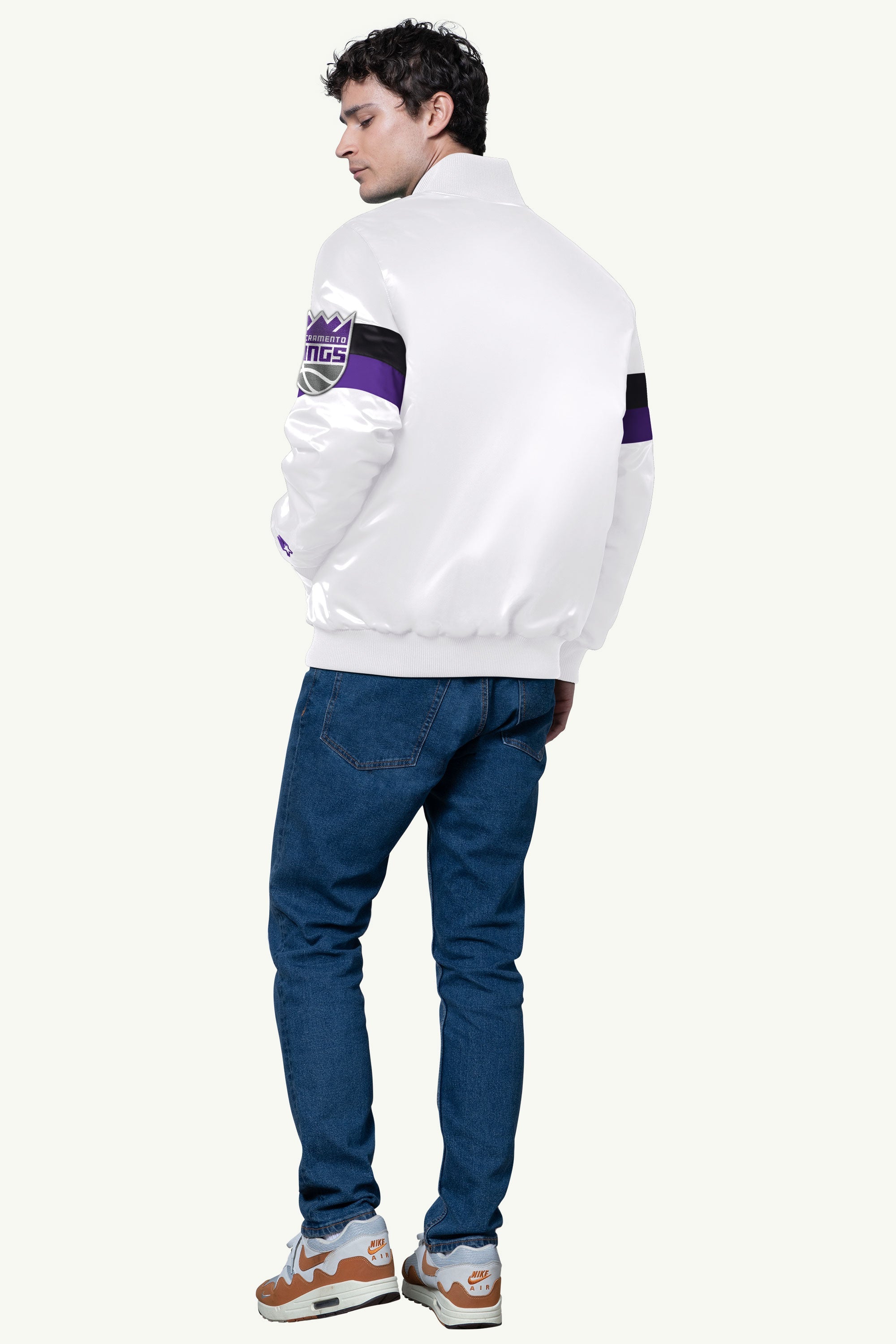 https://cdn.shopify.com/s/files/1/0590/8404/6398/files/LSK3WE29_SAK_back.jpg?v=1758749588