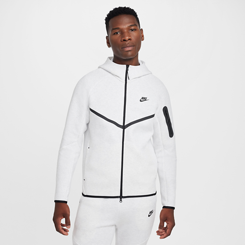 https://assets.footlocker.com/is/image/FLDM/V0949051_01?$tile500jpg$=true&fmt=png-alpha