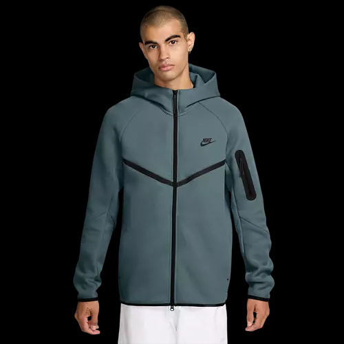 https://ik.imagekit.io/c2dr4dawp/https%3A%2F%2Fassets.footlocker.com%2Fis%2Fimage%2FFLDM%2FV0949382_01%3F%24tile500jpg%24%3Dtrue%26fmt%3Dpng-alpha?tr=f-jpg
