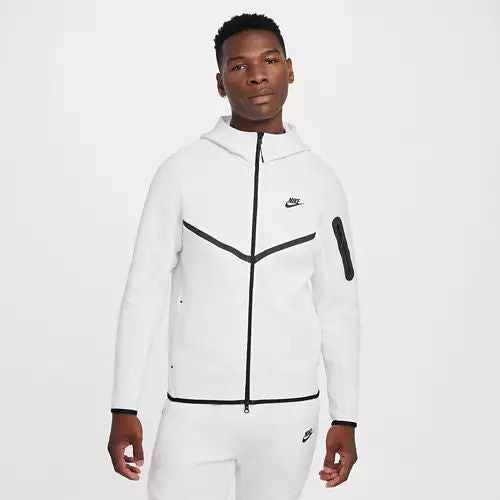 https://ik.imagekit.io/c2dr4dawp/https%3A%2F%2Fassets.footlocker.com%2Fis%2Fimage%2FFLDM%2FV0949051_01%3F%24tile500jpg%24%3Dtrue%26fmt%3Dpng-alpha?tr=f-jpg