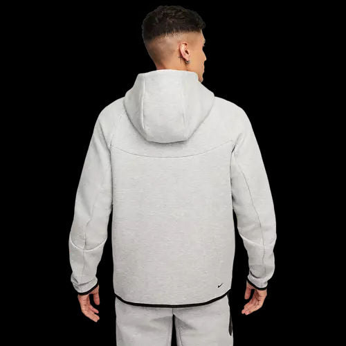 https://ik.imagekit.io/c2dr4dawp/https%3A%2F%2Fassets.footlocker.com%2Fis%2Fimage%2FFLDM%2FV0949063_03%3F%24tile500jpg%24%3Dtrue%26fmt%3Dpng-alpha?tr=f-jpg