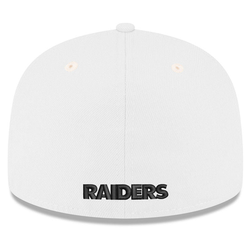 NEW ERA RAIDERS 59FIFTY PIRATE LOGO WHITE CAP