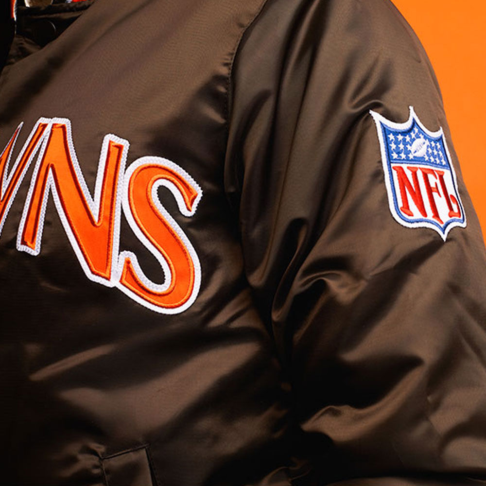https://ik.imagekit.io/c2dr4dawp/https%3A%2F%2Fwww.hjacket.com%2Fwp-content%2Fuploads%2F2022%2F02%2Fbrowns-brown-bomber-jacket.jpg?tr=f-jpg
