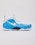 https://cdn.shopify.com/s/files/1/0095/4420/4367/files/nike_HF0794_20400_M037.jpg?v=1774034414