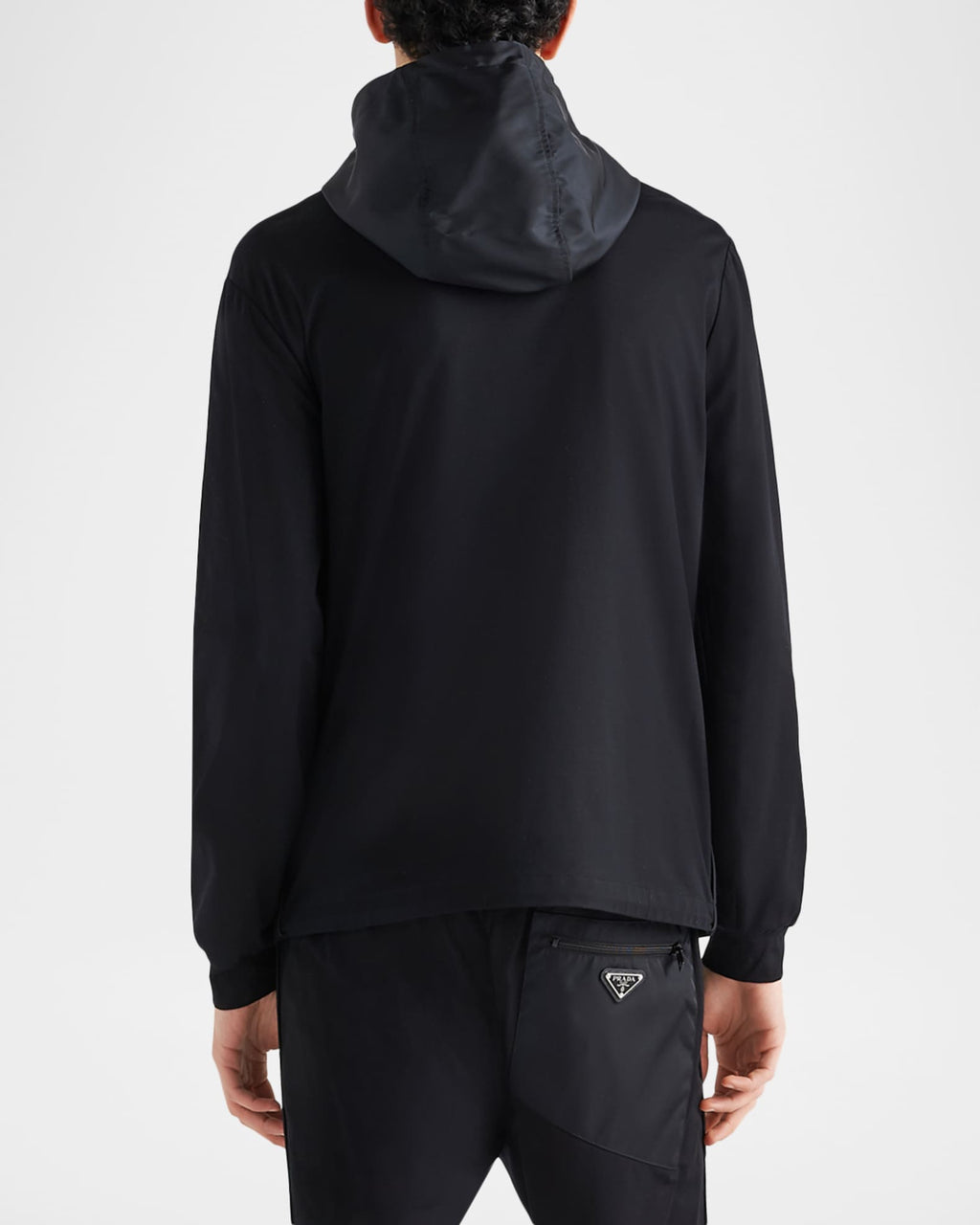 https://media.neimanmarcus.com/f_auto,q_auto:low,ar_4:5,c_fill,dpr_2.0,w_790/01/nm_5053601_100106_b