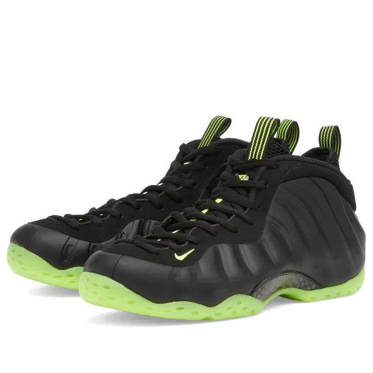 Nike Air Foamposite One Sneaker in Black and Volt Shoes