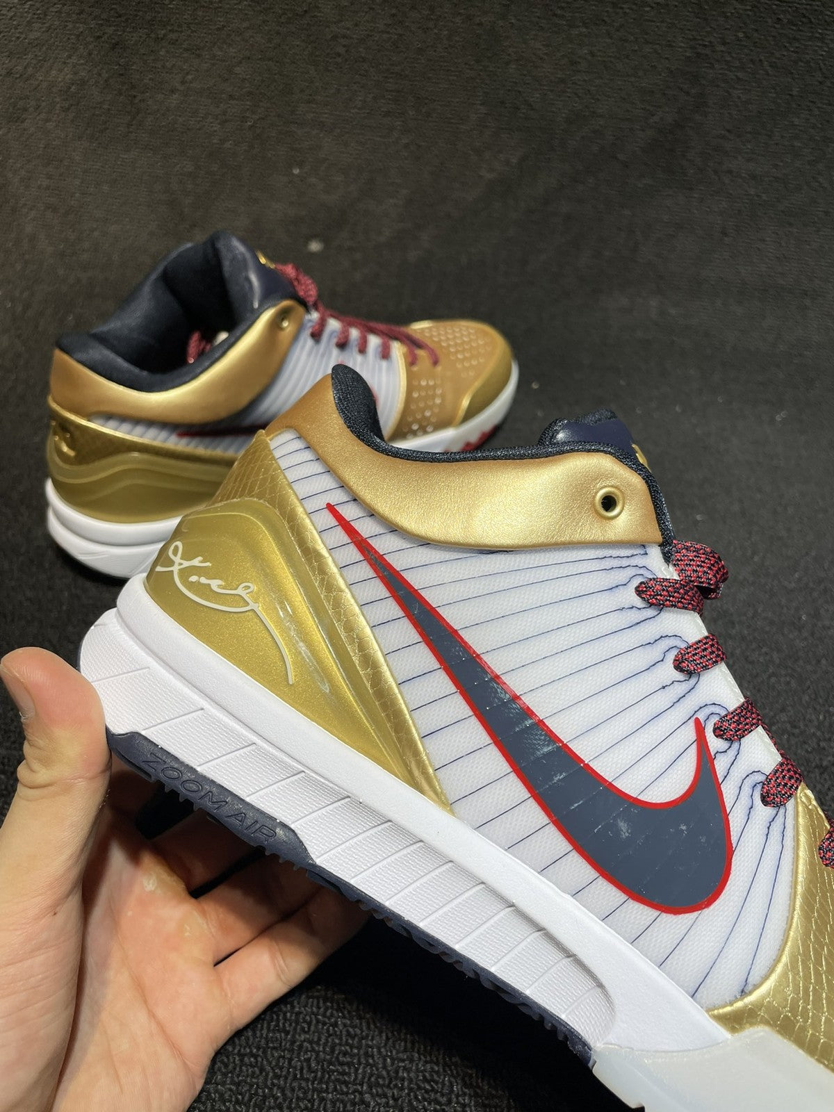 Zoom Kobe 4 Protro Gold Medal - FQ3544-100