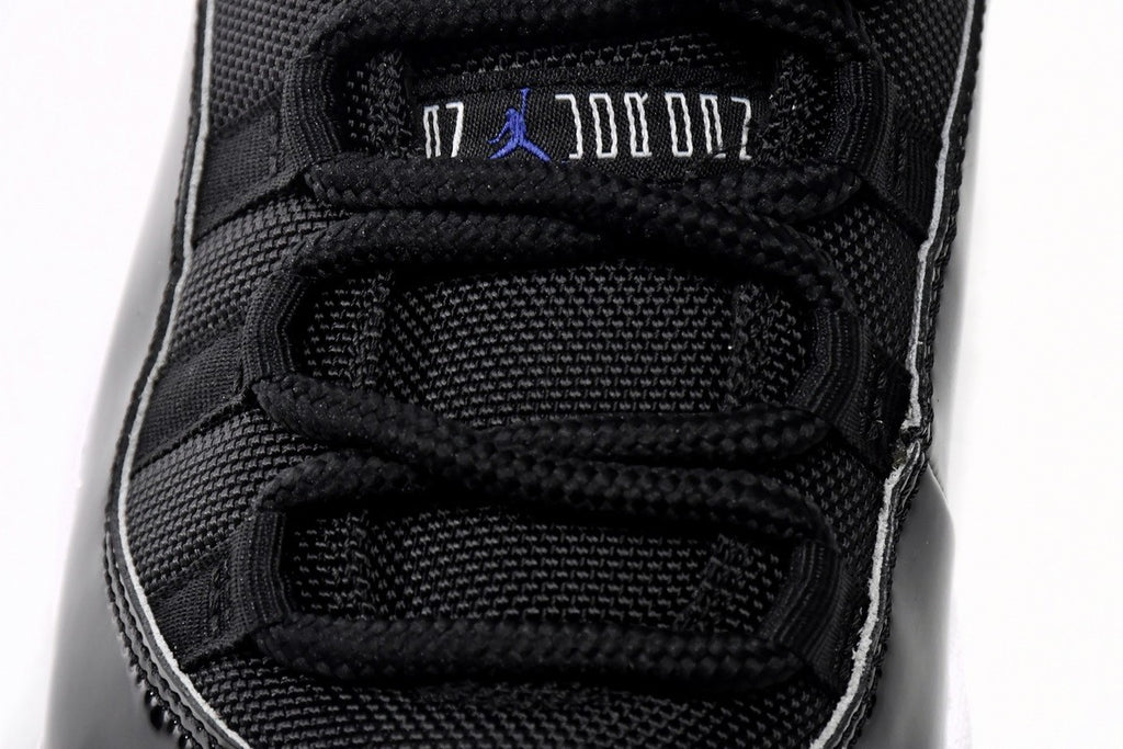 Air Jordan 11 Retro "Space Jam"