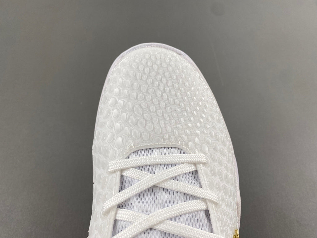FV4921-608 Zoom Kobe 6 Protro White
