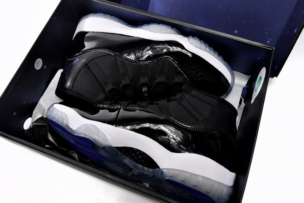 Air Jordan 11 Retro "Space Jam"