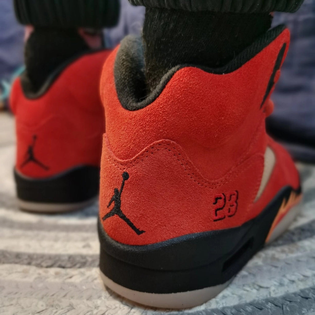 Nike  Wmns Air Jordan 5 Retro Dunk on Mars DD9336-800