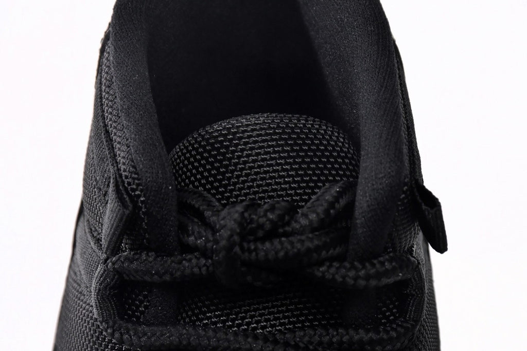 Air Jordan 11 Retro "Space Jam"