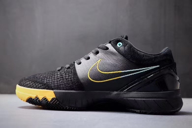 Zoom Kobe 4 Protro nakeskin' AV6339-002