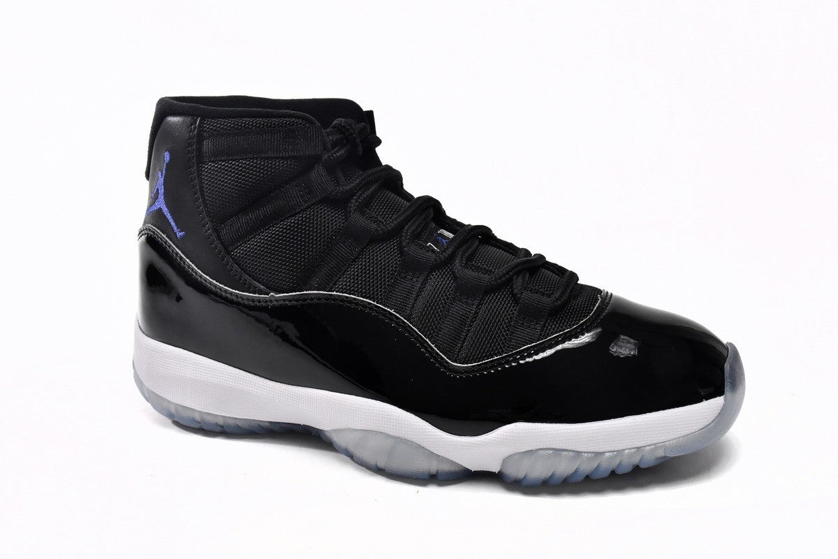 Air Jordan 11 Retro "Space Jam"