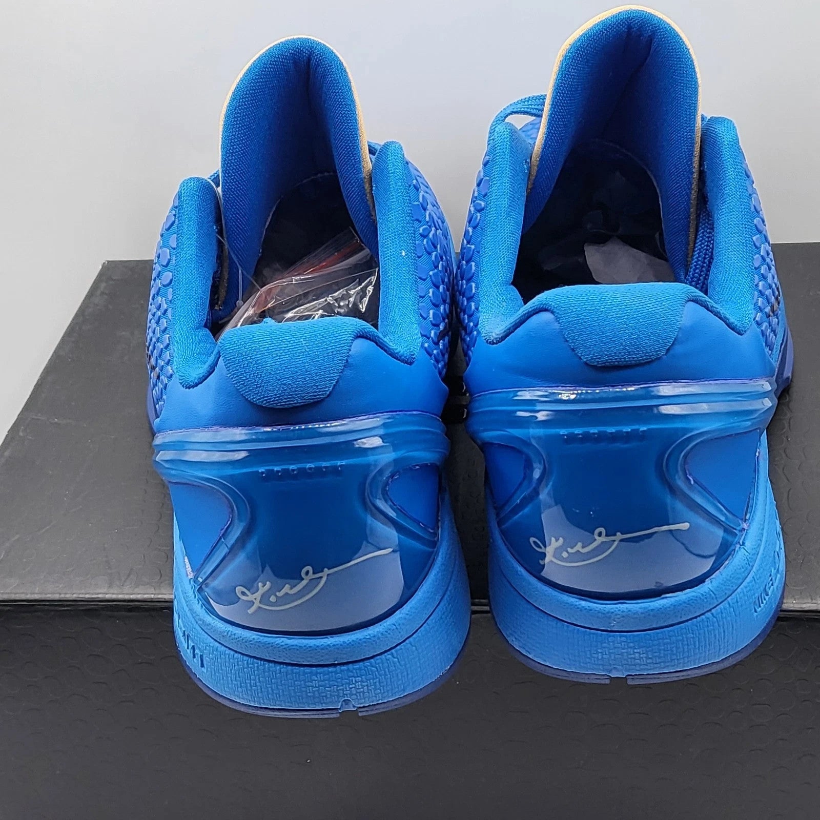 Caitlin Clark x Kobe 6 Protro “Cookie Monster” PE Men's Size US 7-12