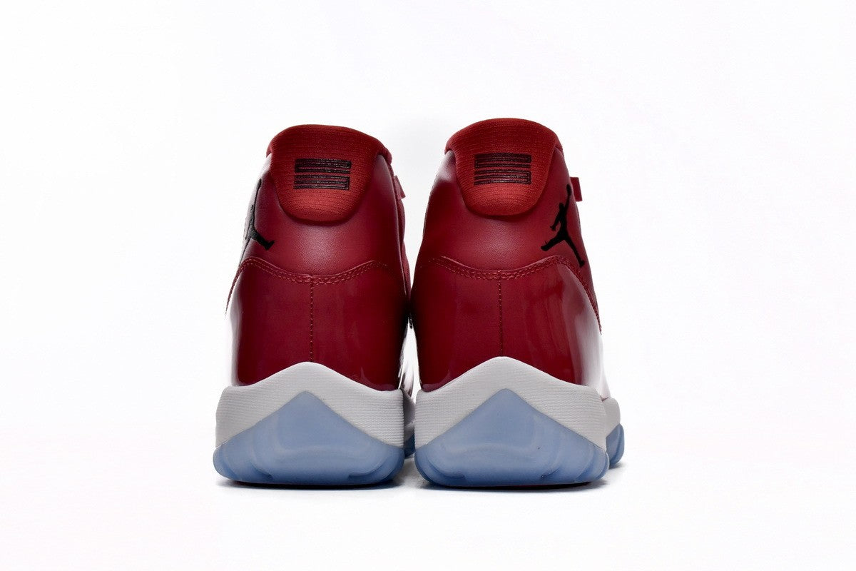 378037-623 Air Jordan 11 Retro “Win Like 96” Gym Red Black White