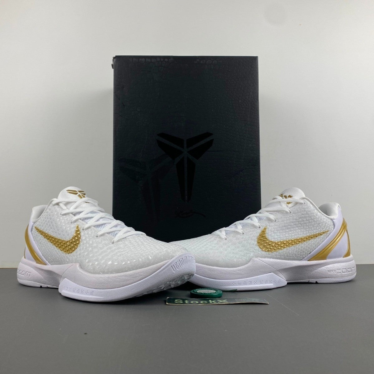FV4921-608 Zoom Kobe 6 Protro White