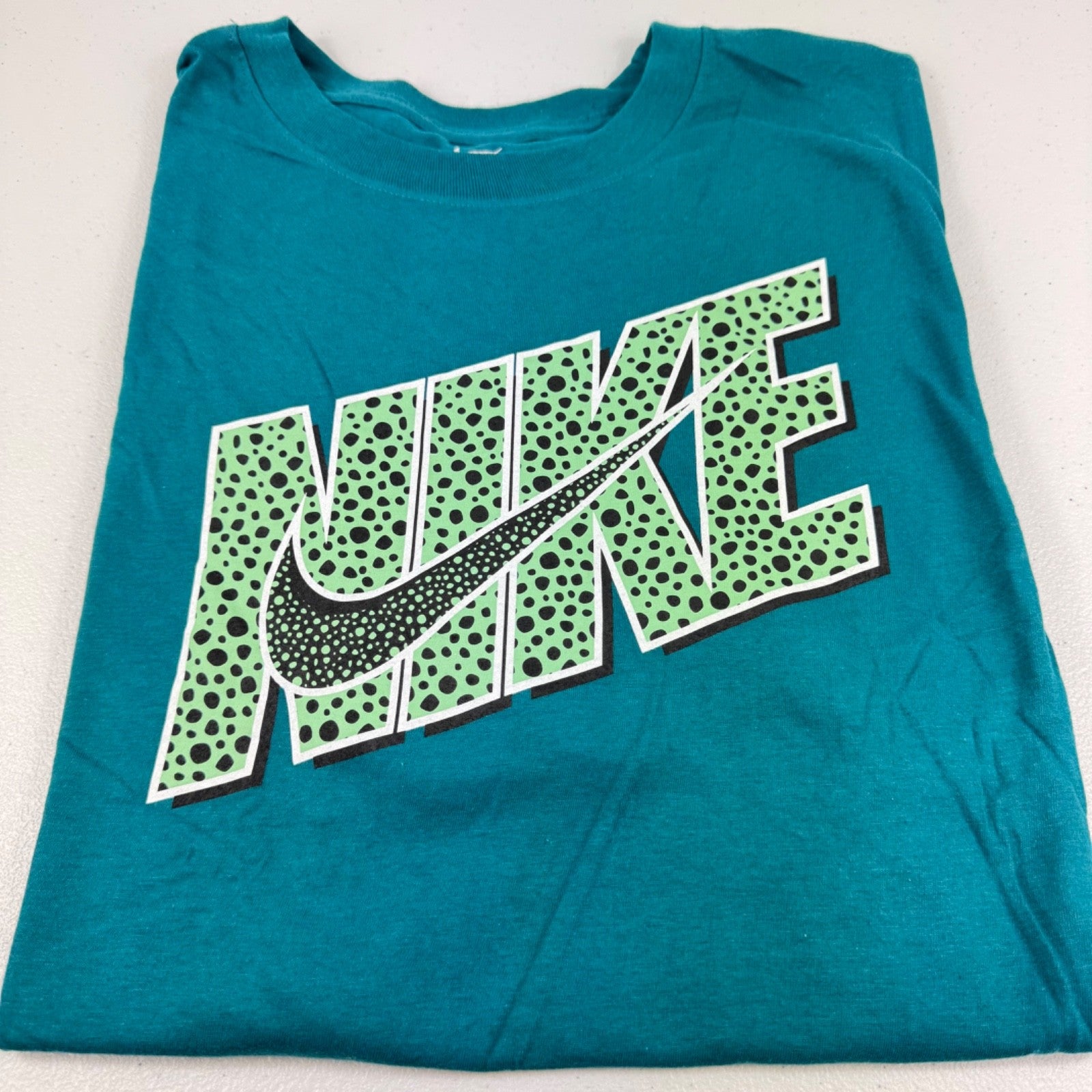 Nike Men’s T-Shirt Bundle  New Graphic Tees Red Blue White Black Sizes S-3XL