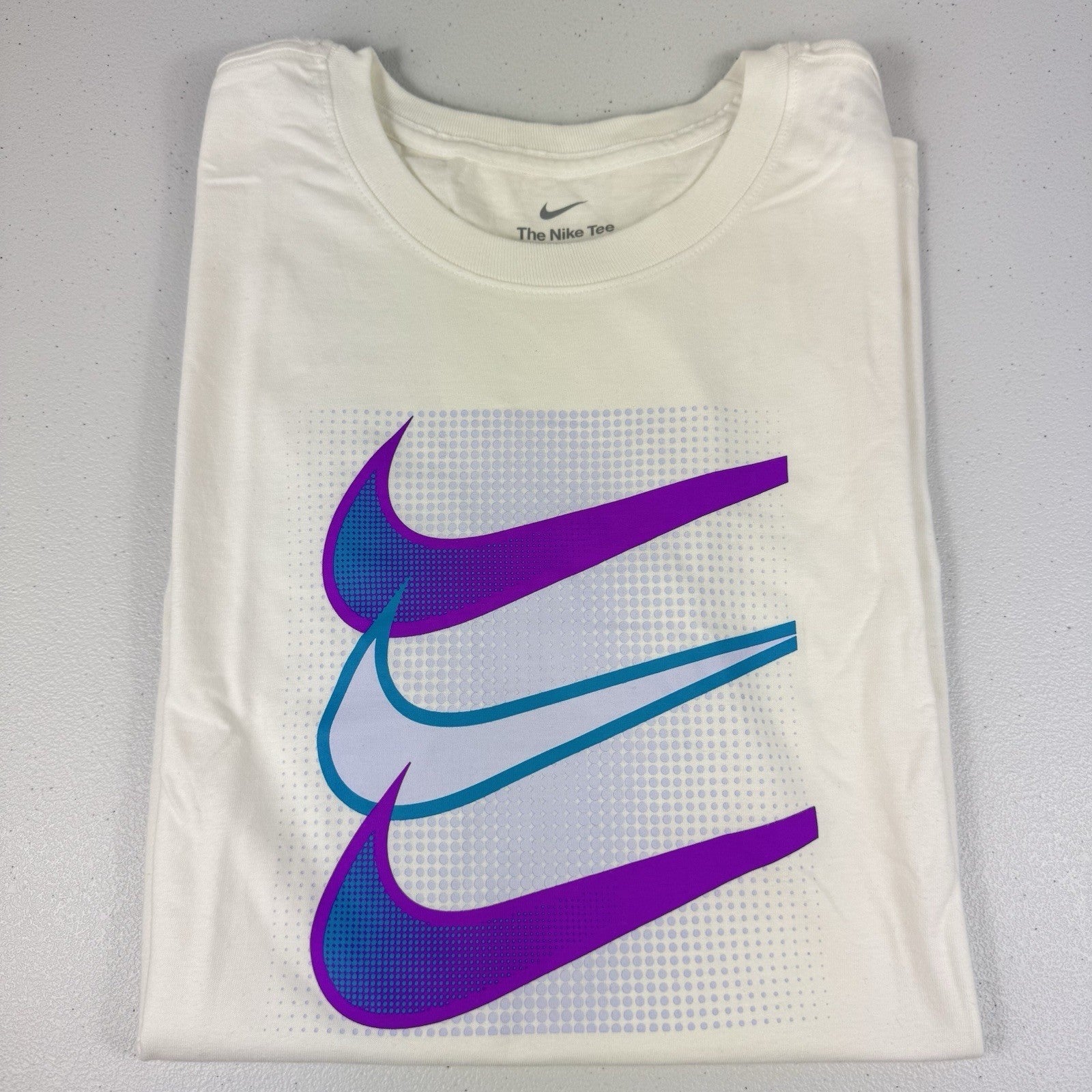 Nike Men’s T-Shirt Bundle  New Graphic Tees Red Blue White Black Sizes S-3XL