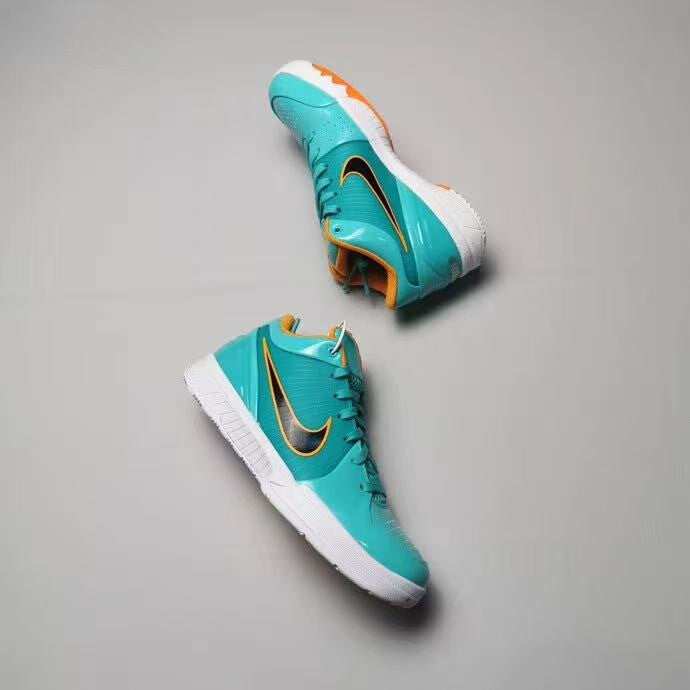 Undefeated Zoom Kobe 4 Protro 'Hyper Jade' CQ3869-300