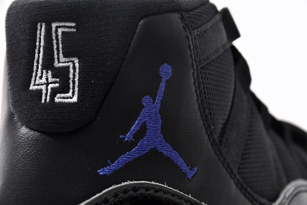Air Jordan 11 Retro "Space Jam"