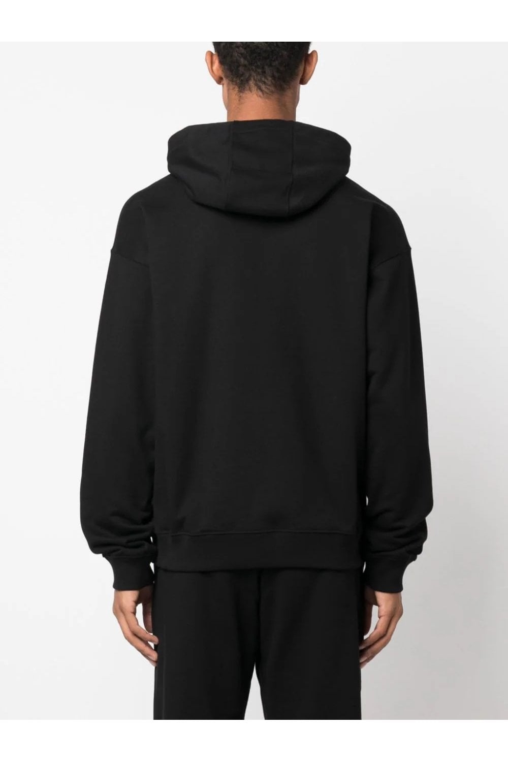 https://www.circle-fashion.com/images/versace-branded-pullover-hooded-top-black-p57952-209059_image.jpg